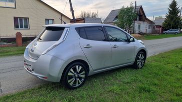  Nissan Leaf 2015 , 970000 , 