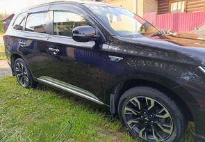 SUV   Mitsubishi Outlander 2015 , 1700000 , 