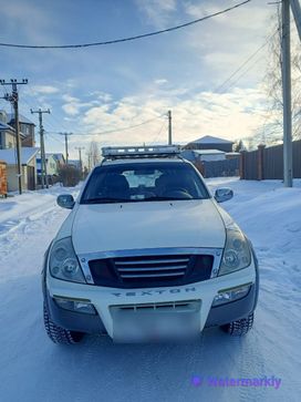 SUV   SsangYong Rexton 2002 , 700000 , 