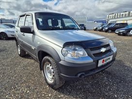 SUV   Chevrolet Niva 2015 , 675000 , 