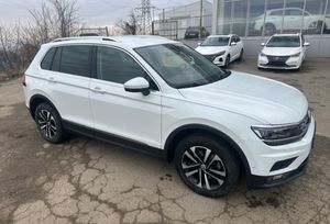 SUV   Volkswagen Tiguan 2019 , 2780000 , 