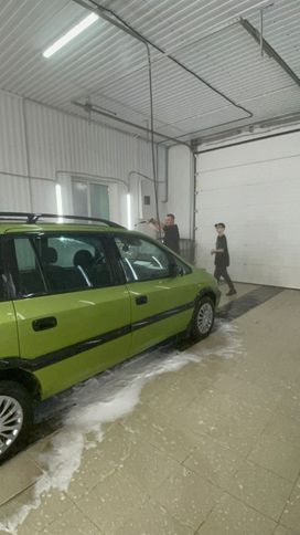    Opel Zafira 2000 , 300000 , 