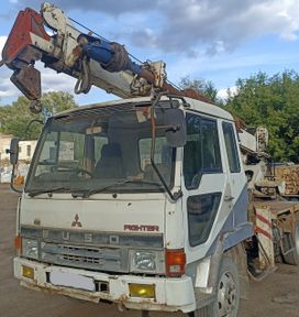 -  Mitsubishi Fuso Fighter 1993 , 4000000 , 