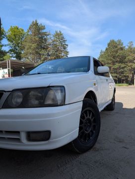  Nissan Bluebird 2000 , 140000 , 