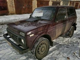  3   4x4 2121  2010 , 380000 , 