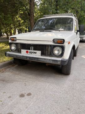 3   4x4 2121  1991 , 128000 , 