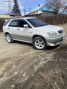 SUV   Toyota Harrier 2001 , 1050000 , -