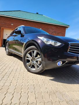 SUV   Infiniti QX70 2014 , 2660000 , 