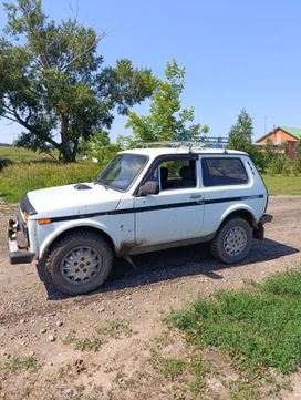  3   4x4 2121  1996 , 200000 , 