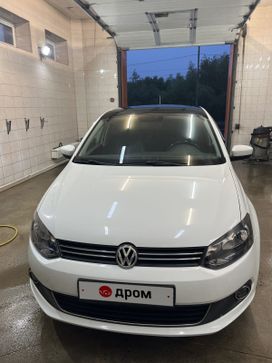  Volkswagen Polo 2014 , 936000 , 