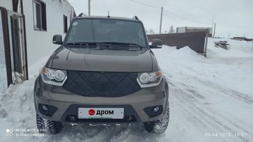 SUV     2019 , 2300000 ,  