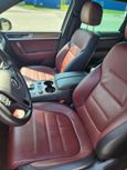 SUV   Volkswagen Touareg 2015 , 4200000 , 