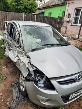  Hyundai i20 2010 , 200000 , 