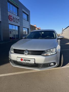  Volkswagen Jetta 2014 , 800000 , 