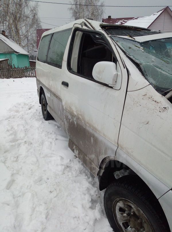    Toyota Hiace Regius 1997 , 400000 , 