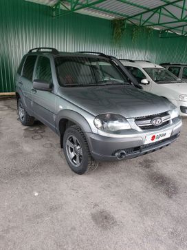 SUV     (2020-21 .) 2020 , 900000 , 