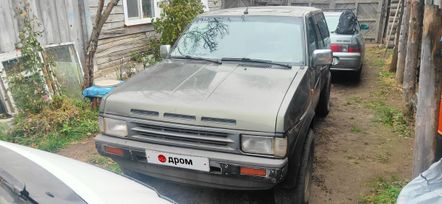  3  Nissan Terrano 1992 , 400000 , 