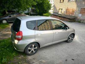  Honda Fit 2003 , 300000 , 