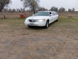  Lincoln Town Car 1999 , 500000 , 
