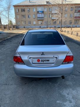  Mitsubishi Lancer 2003 , 300000 , 