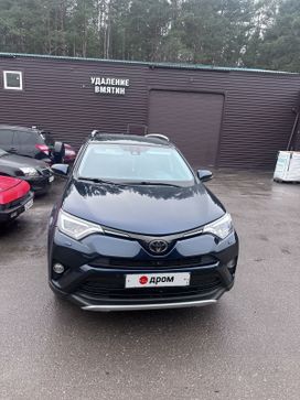 SUV   Toyota RAV4 2018 , 2700000 , 