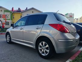  Nissan Tiida 2010 , 820000 , 