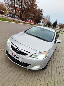  Opel Astra 2011 , 780000 , 