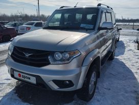 SUV     2015 , 930000 , 