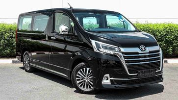    Toyota Granvia 2022 , 9800000 , 