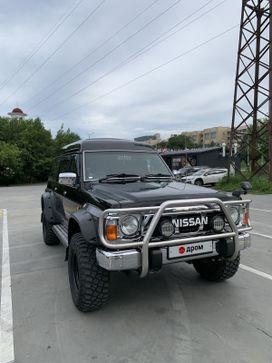 SUV   Nissan Safari 1996 , 3270000 , 