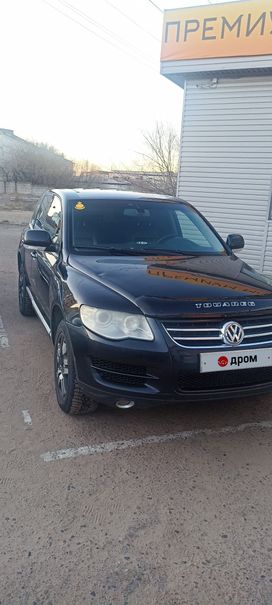 SUV   Volkswagen Touareg 2004 , 905000 , -