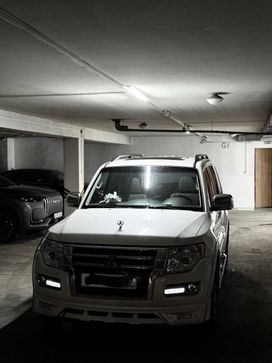 SUV   Mitsubishi Pajero 2021 , 3300000 , 