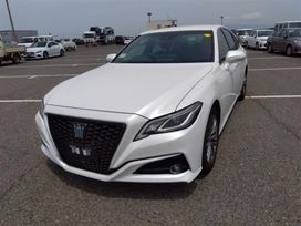  Toyota Crown 2021 , 3300000 , 