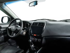 SUV   Mitsubishi ASX 2011 , 699585 , -