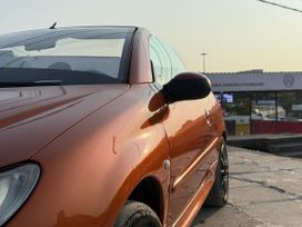   Peugeot 206 2003 , 700000 , 