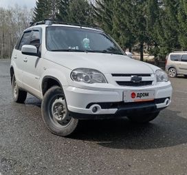 SUV   Chevrolet Niva 2013 , 580000 , 