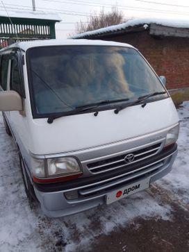    Toyota Hiace 2002 , 815000 , 