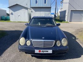  Mercedes-Benz E-Class 1999 , 300000 , -