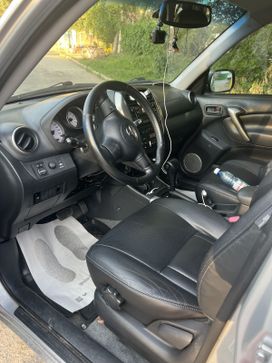  RAV4, 2004