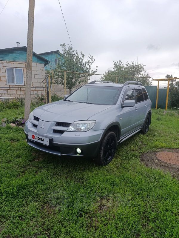 SUV   Mitsubishi Outlander 2005 , 680000 , -