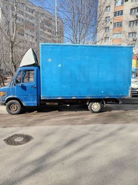  Mercedes-Benz T1 1983 , 330000 , 