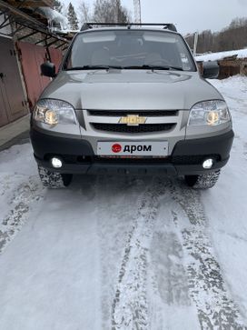 SUV   Chevrolet Niva 2010 , 480000 , 
