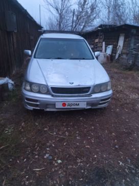  Nissan Bluebird 1996 , 100000 , 