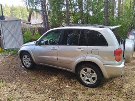 SUV   Toyota RAV4 2001 , 660000 ,  