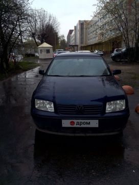  Volkswagen Bora 2001 , 300000 , 