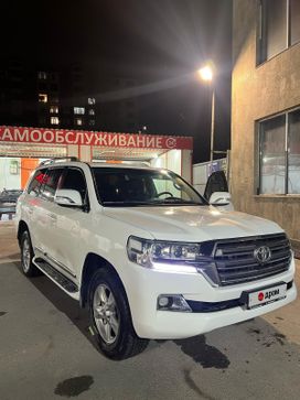 SUV   Toyota Land Cruiser 2011 , 3200000 , 