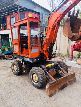 - Kubota KH-70FD 1992 , 1190000 , 