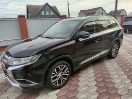 SUV   Mitsubishi Outlander 2016 , 2200000 , 