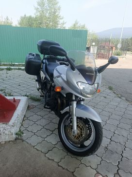 -  Kawasaki ZR-7S 2005 , 400000 , 