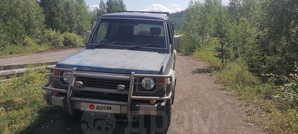 SUV   Mitsubishi Pajero 1987 , 320000 , 